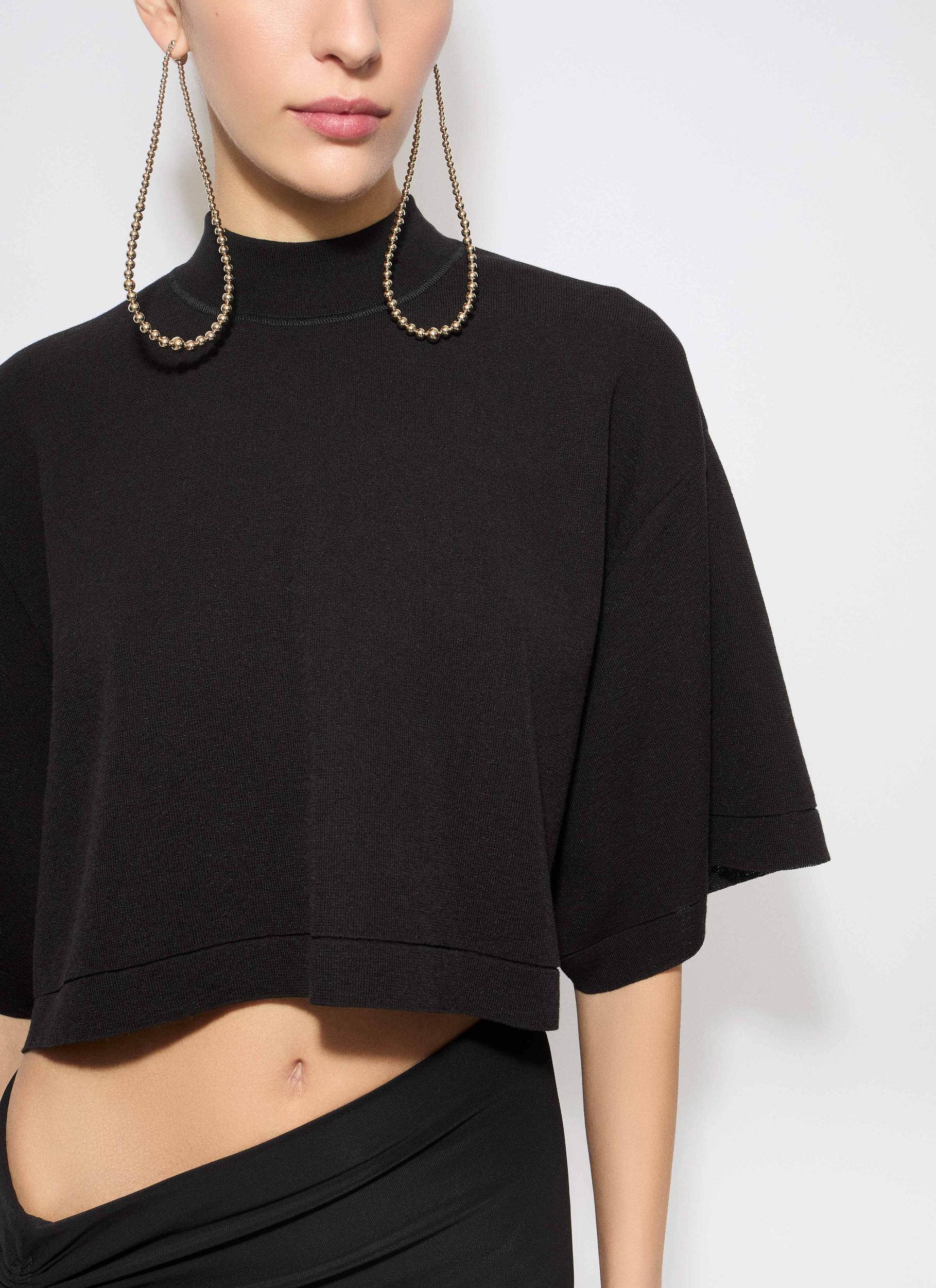 BLACK KNITTED CROPPED T-SHIRT Product Image