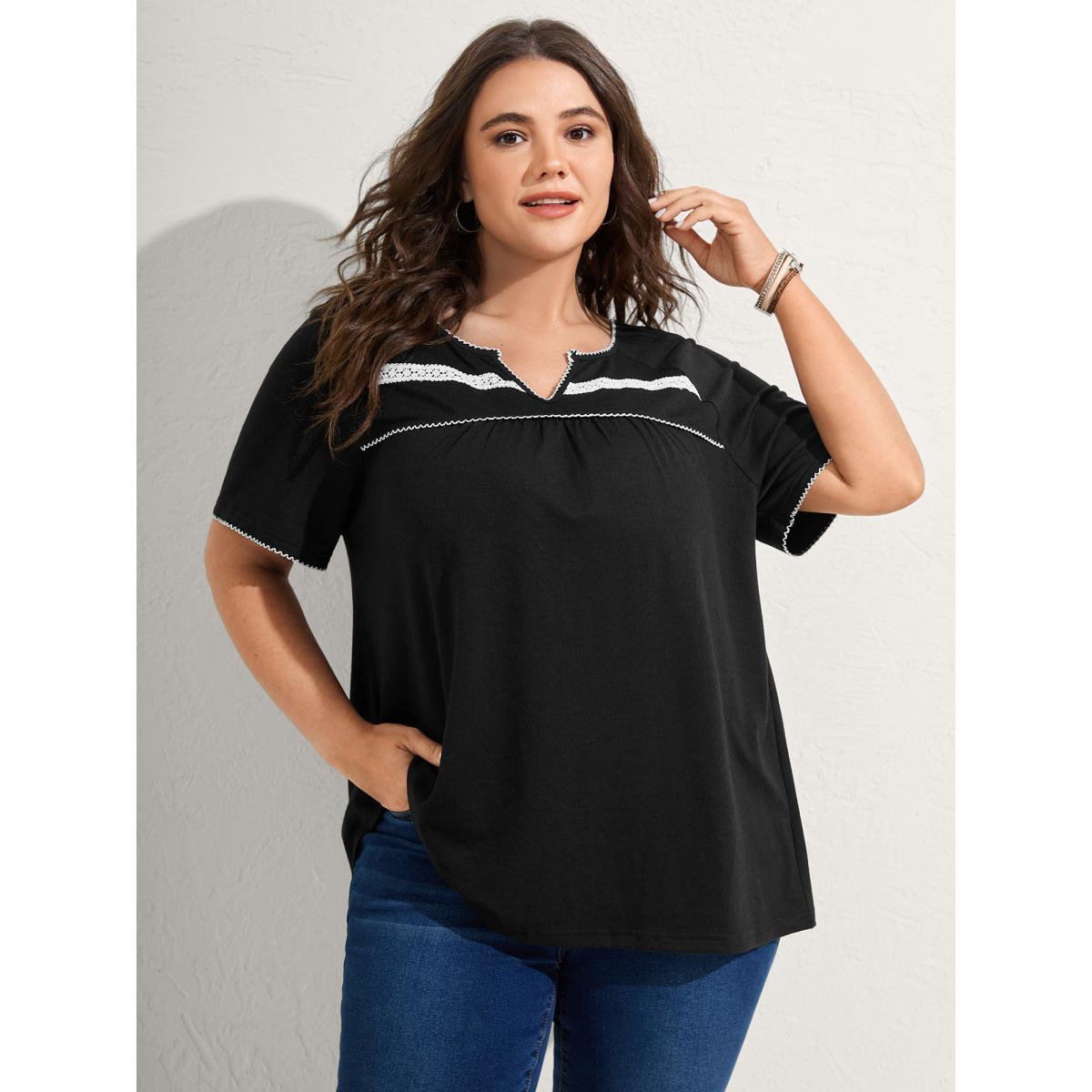 Plus Size Lace Color Contrast Pleated T-Shirt Black Women Boho Woven ribbon&lace trim Round Neck Vacation T-shirts BloomChic 14-16/1X Product Image