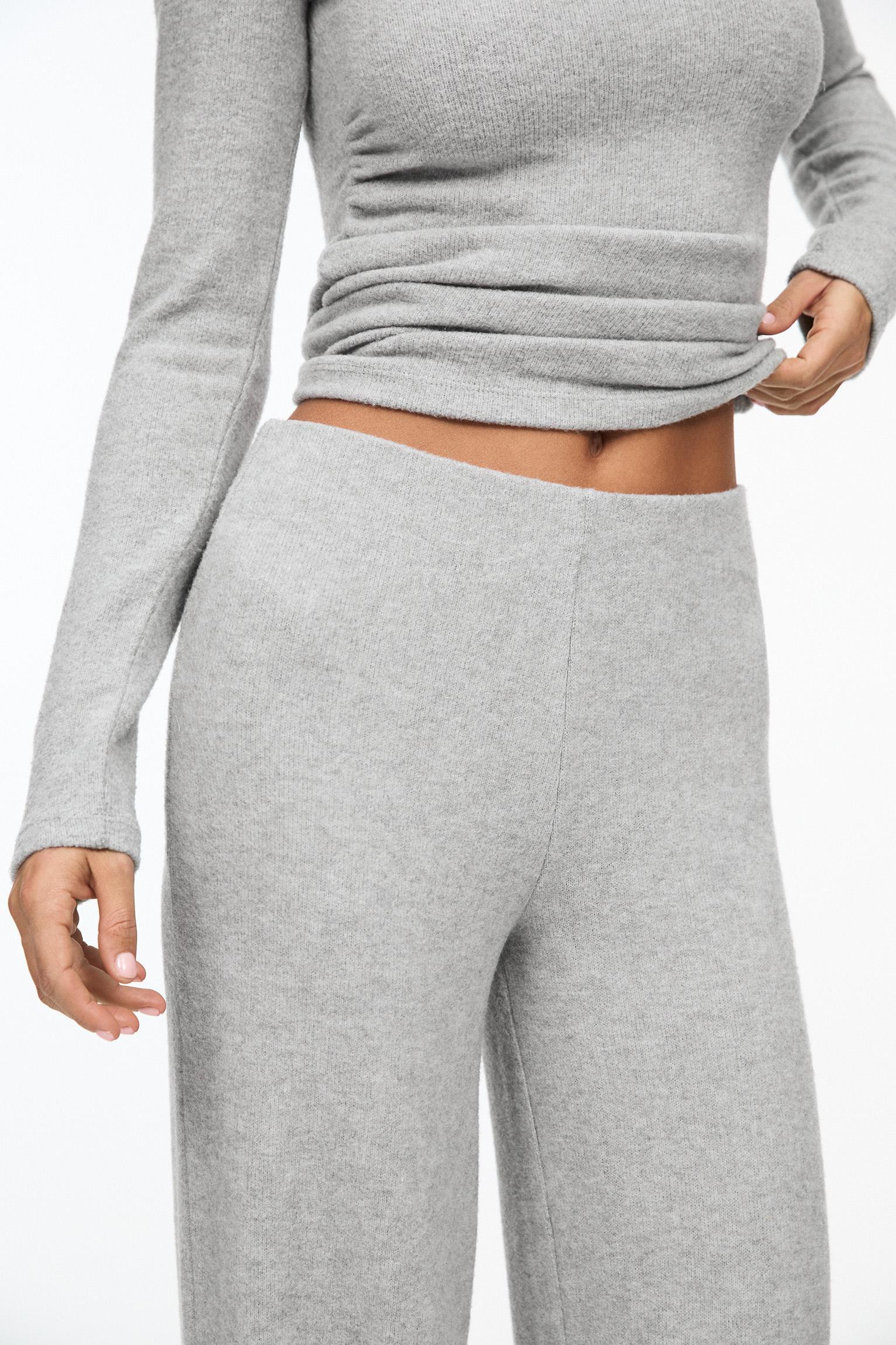 Wide-leg knit pants Product Image