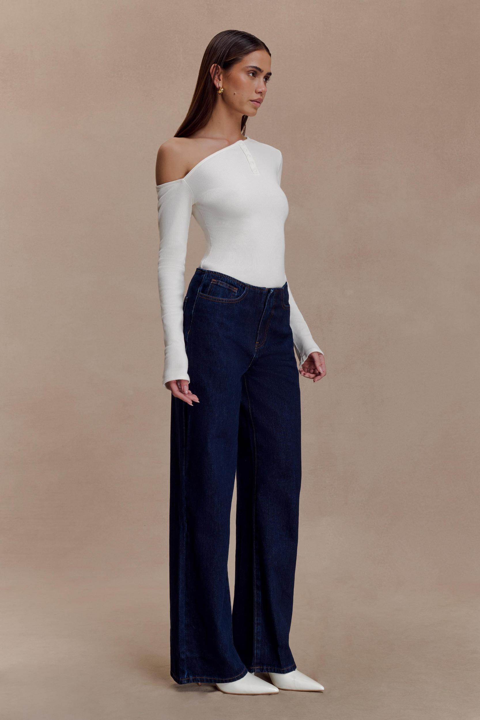 Maelle Off Shoulder Long Sleeve Top - Ivory Female Product Image