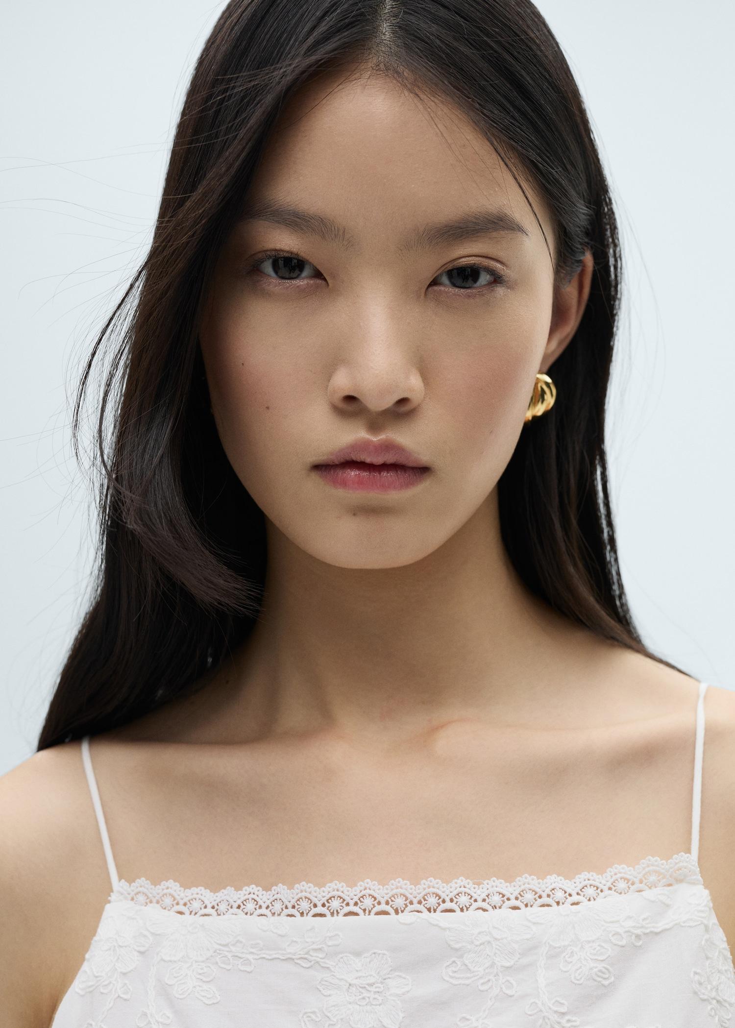 Floral embroidered dress with straps - Women | MANGO USA Product Image