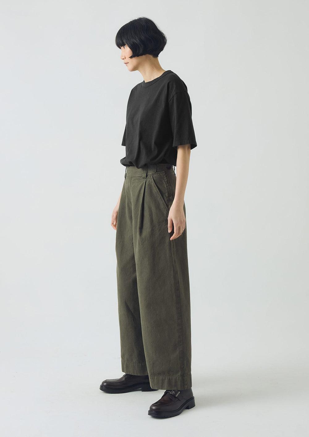 Cotton Canvas Pleat Front Pants | Dark Olive Product Image