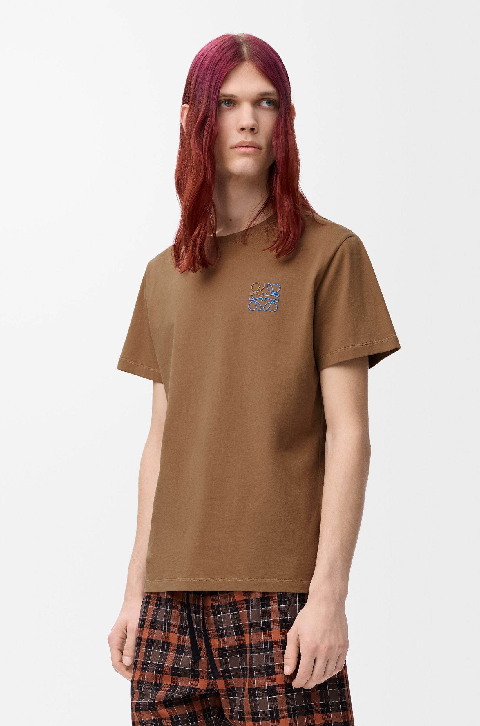 Regular fit T-shirt in cotton Product Image