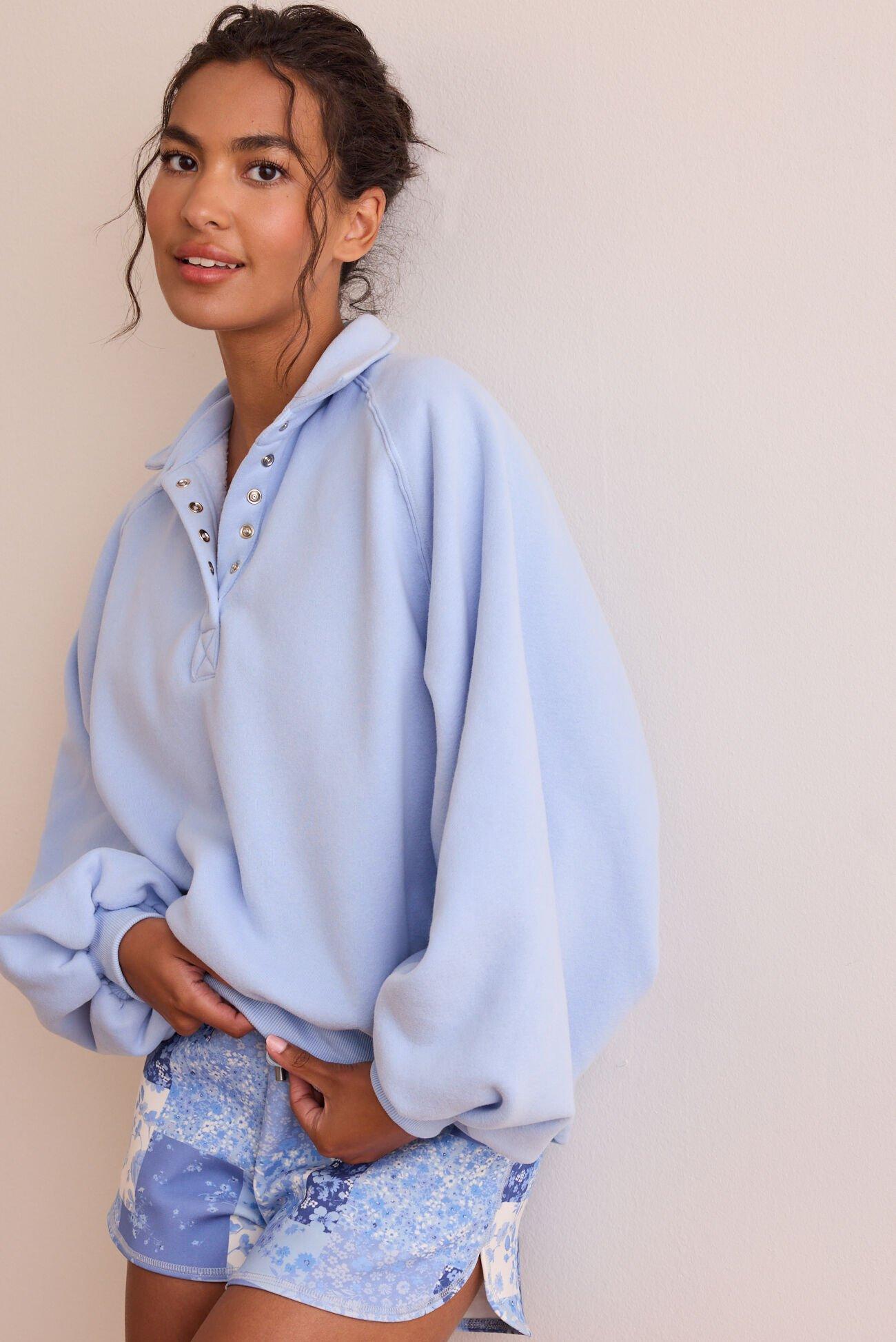 Peak Balloon Sleeve Pullover Product Image