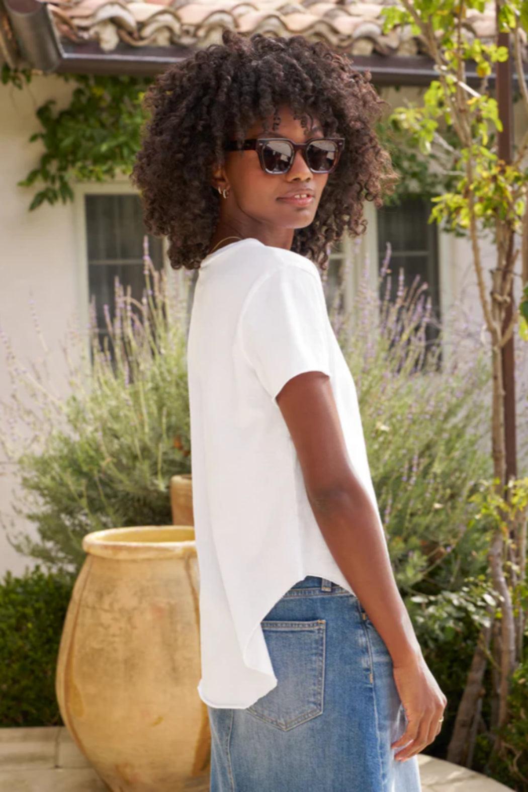 Theo - Perfect Tee Product Image