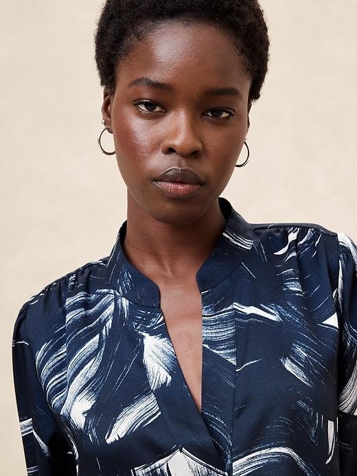 Crepe Volume-Sleeve Blouse Product Image