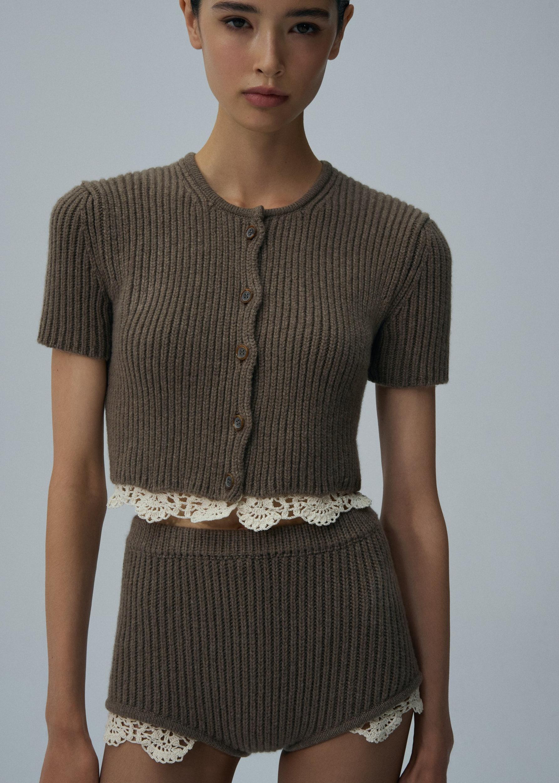 Lace detail short sleeve cardigan in beige Product Image