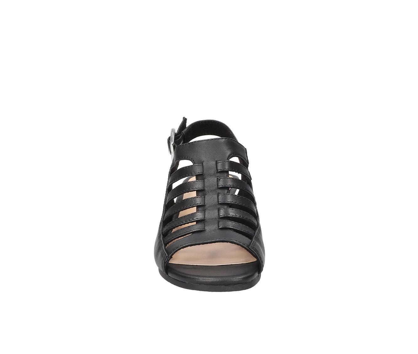 Women's Bella Vita Yakira Wedges Product Image