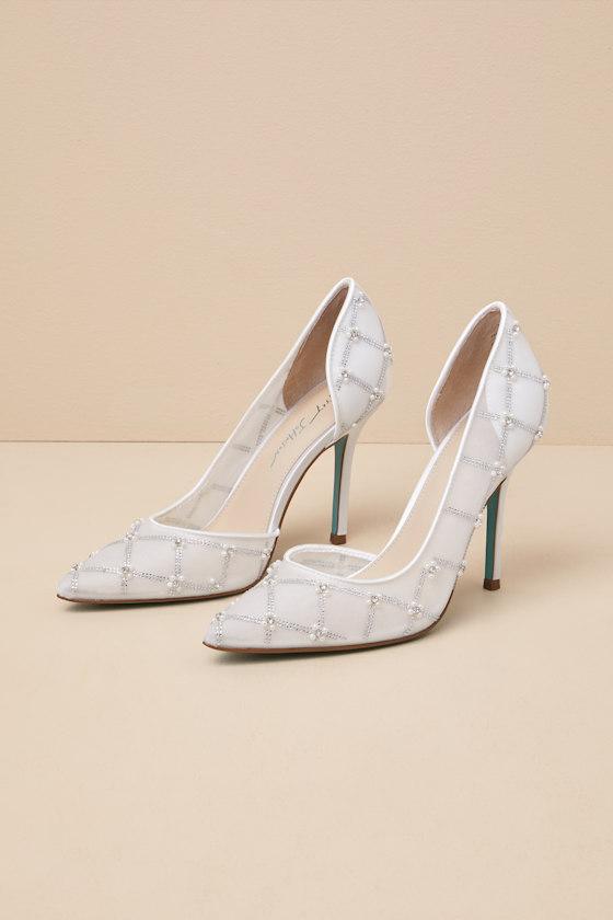 SB-Cruze Ivory Mesh Rhinestone Pearl Pointed-Toe D'Orsay Pumps Product Image