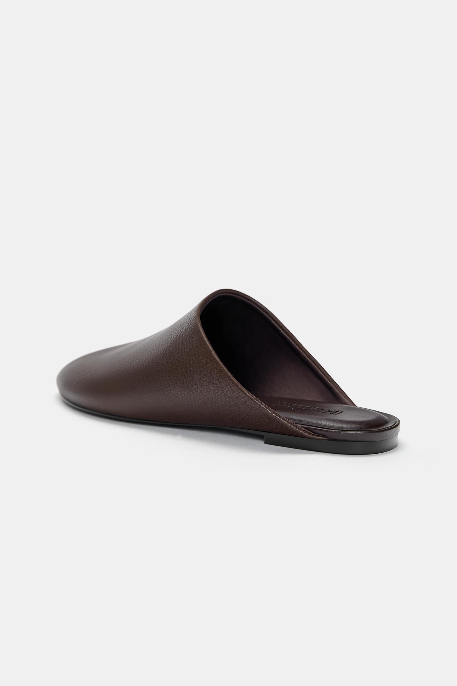 Flat leather mules Product Image