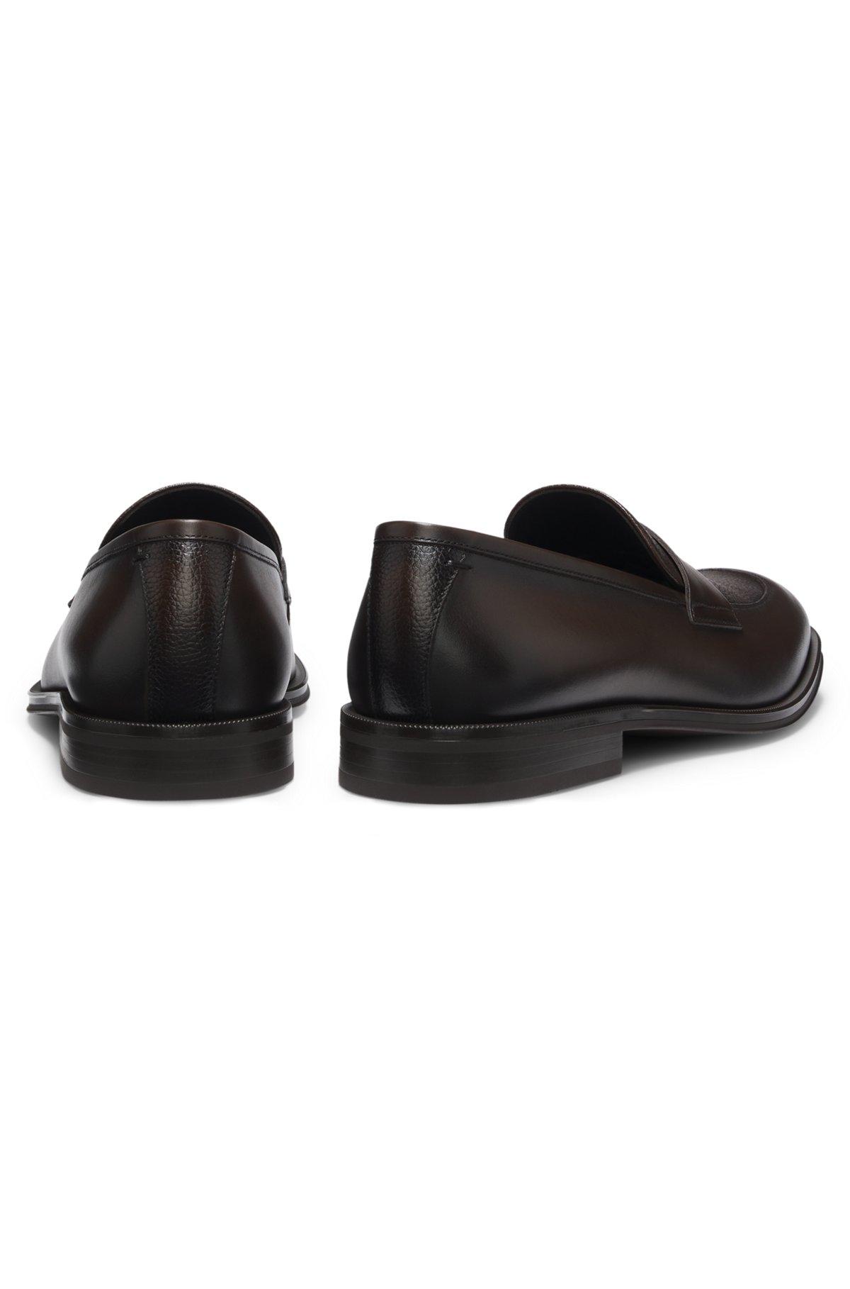 Leather loafers with plain penny trim Product Image