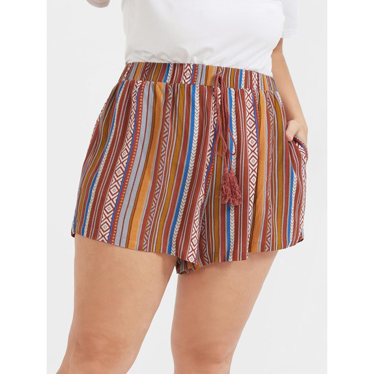 Plus Size Bandana Printed Pocket Knot Waist Shorts Women Multicolor Casual Pocket Dailywear Shorts BloomChic 14-16/1X Product Image