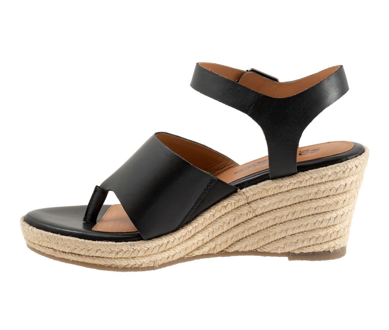 Women's Softwalk Hilo Wedges Product Image