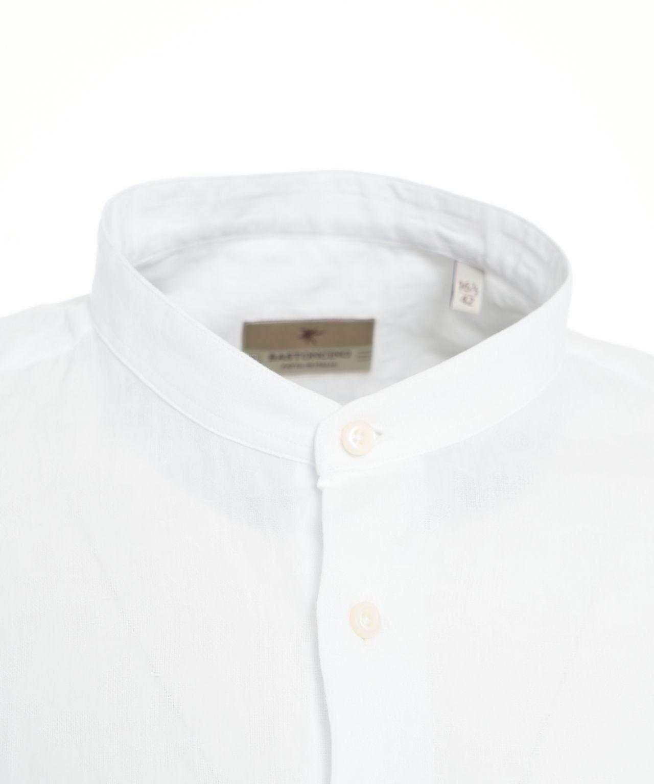 Shirt with floral pattern Product Image