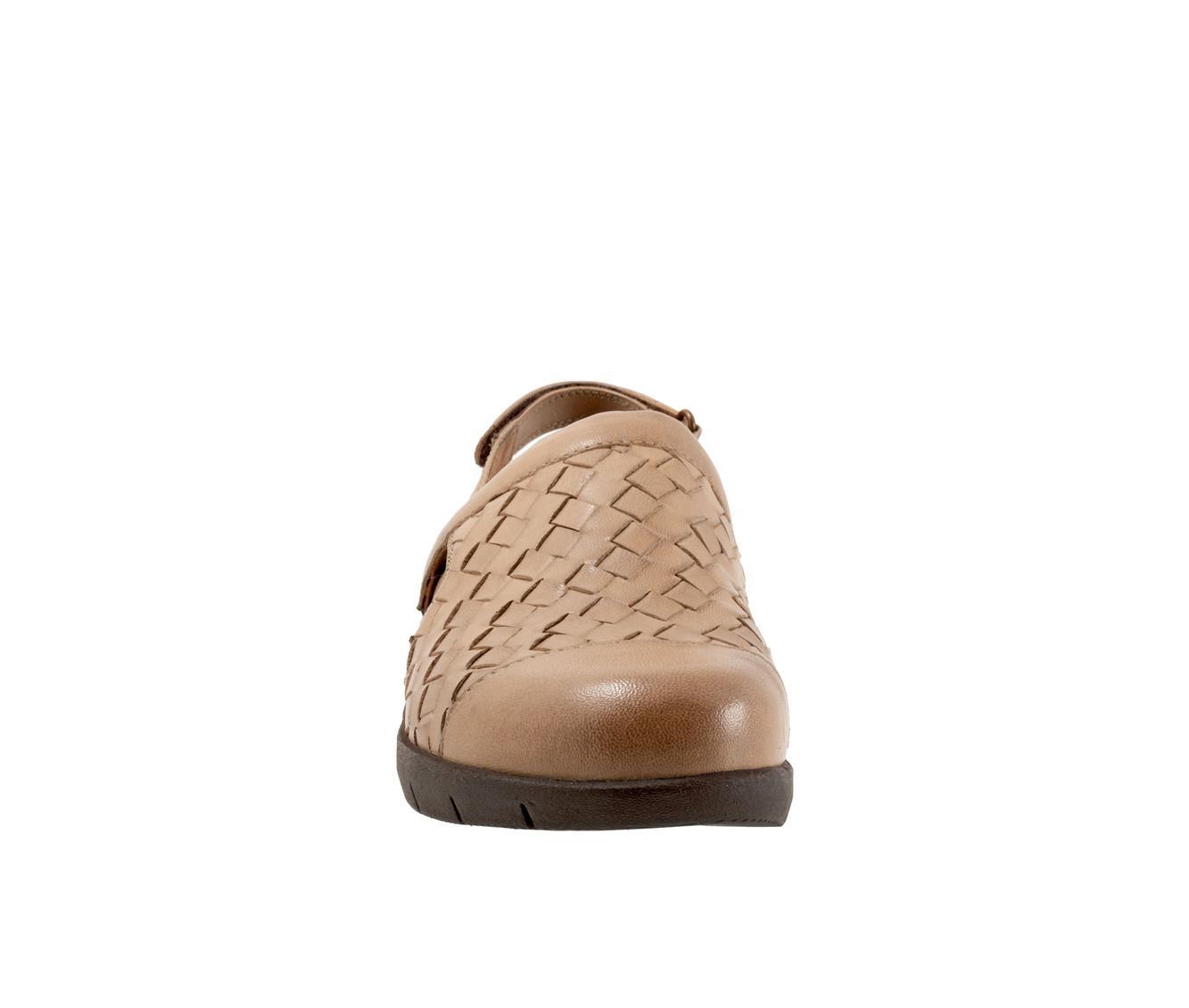 Women's Softwalk Salina Woven II Clog Product Image