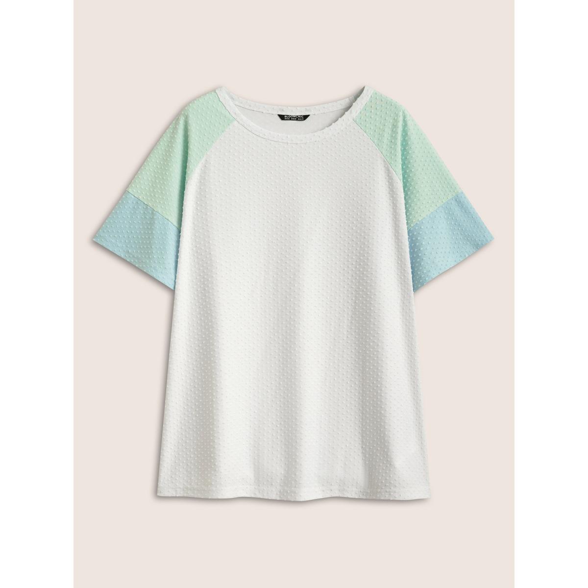 Plus Size Round Neck Textured Patchwork Contrast T-shirt White Women Casual Texture Round Neck Everyday T-shirts BloomChic 22-24/3X Product Image