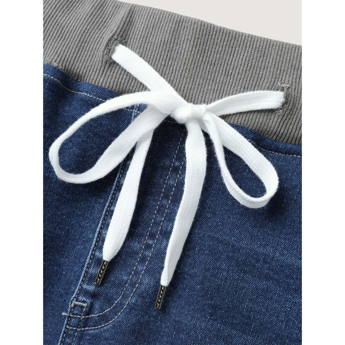 Plus Size Pull-On Drawstring Skinny-Fit Denim Shorts Women Midblue High stretch Casual Slanted pocket Leisure Denim Shorts BloomChic 16/1X Product Image