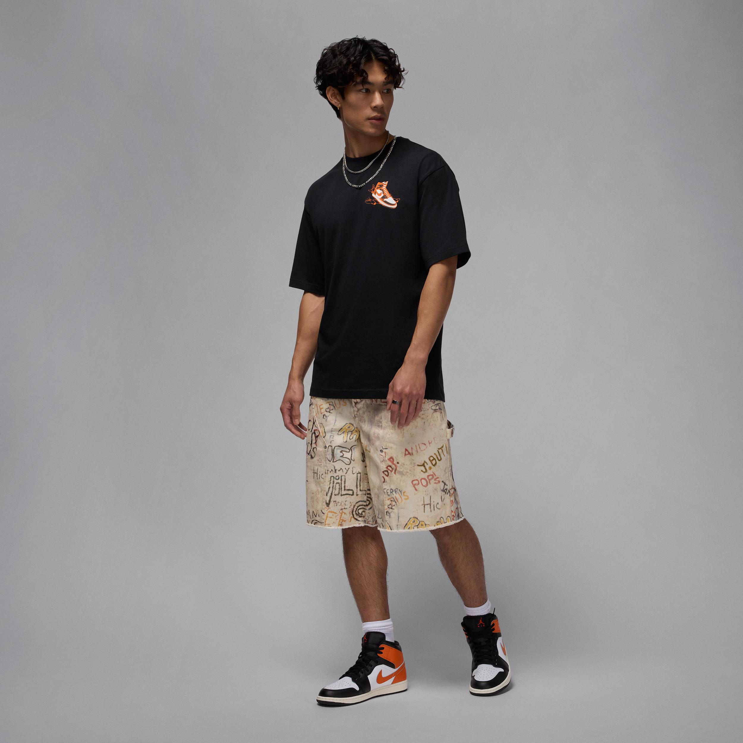 Mens Jordan AJ1 T-Shirt | HQ8972-010 Product Image