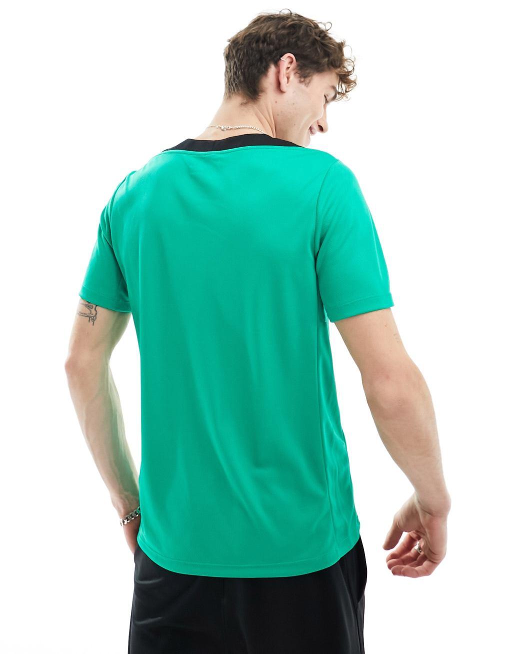 Nike Football Strike t-shirt in green Product Image
