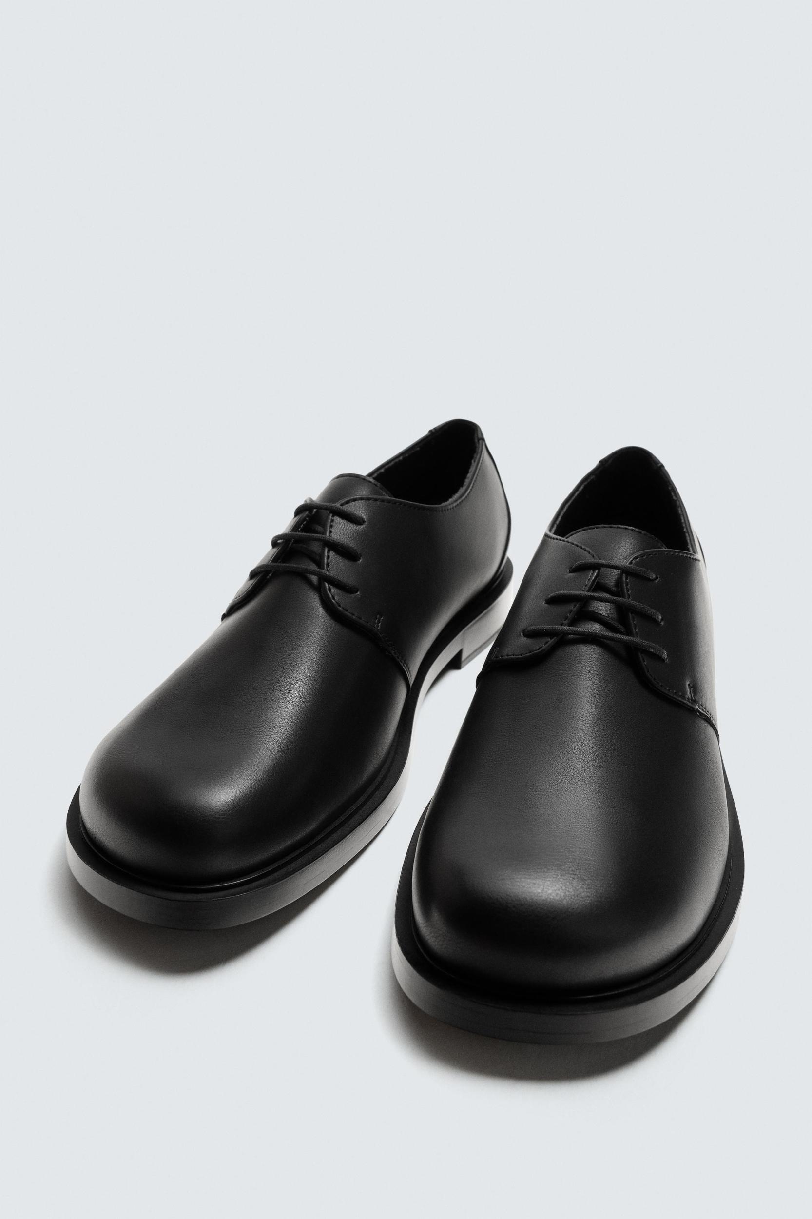 DRESS SHOES Product Image