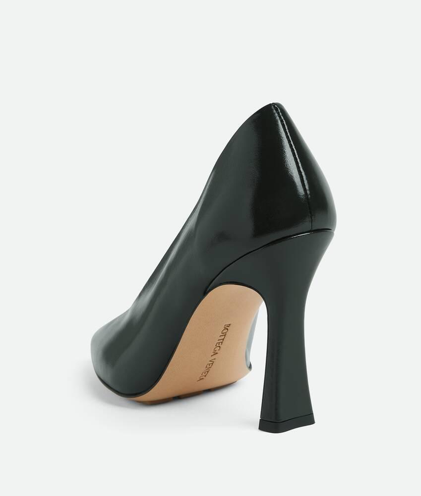 Women's Sofia Pump in Dark green Product Image