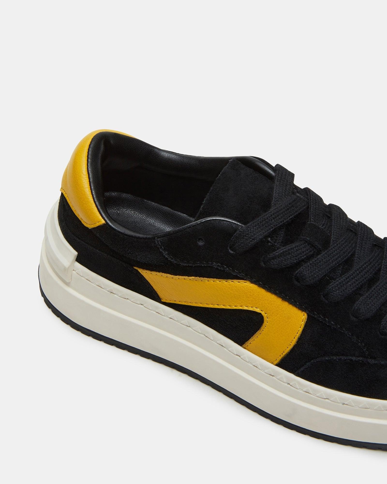 KICKFLIP BLACK SUEDE Female Product Image