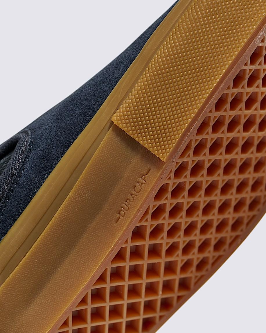 Skate Slip-On Shoe in Dress Blues / Gum| Vans US Product Image