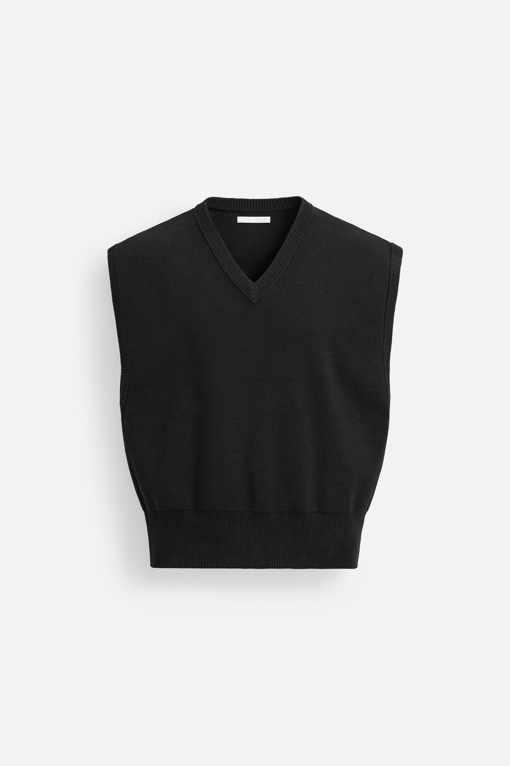 CROPPED FIT KNIT VEST Product Image