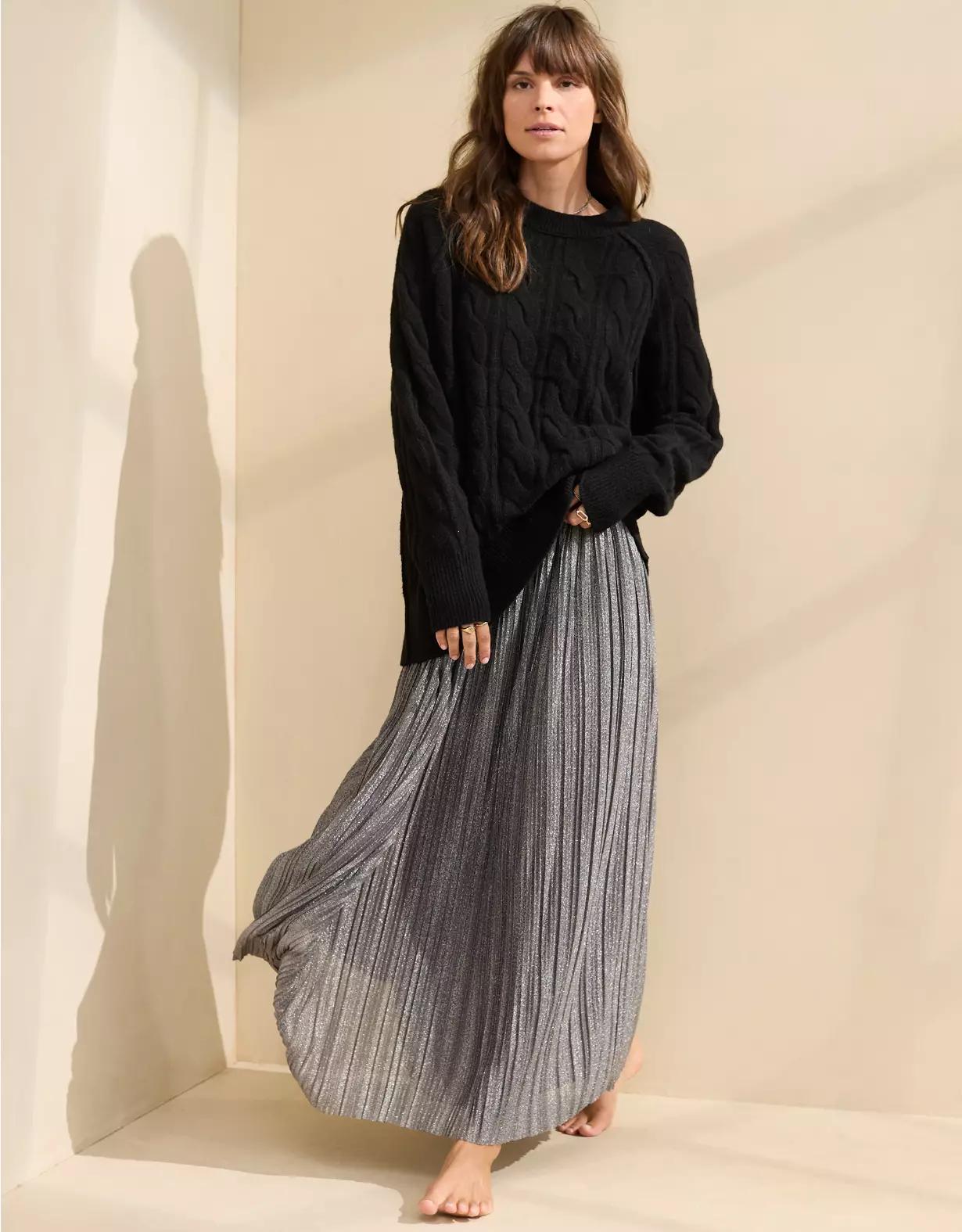 Aerie unREAL Cable Crew Sweater Product Image