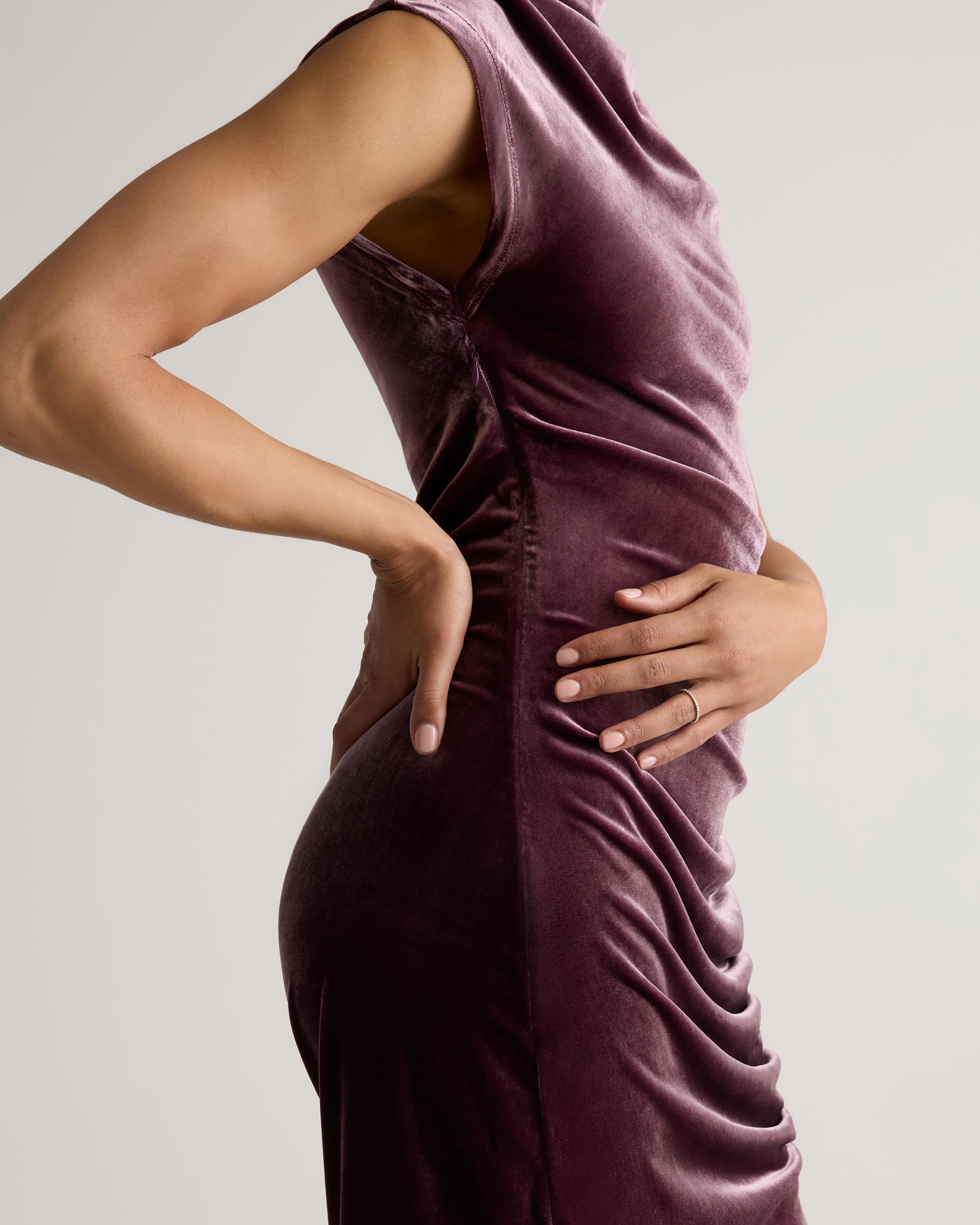 Quince | Women's Stretch Silk Velvet Ruched Midi Dress Product Image