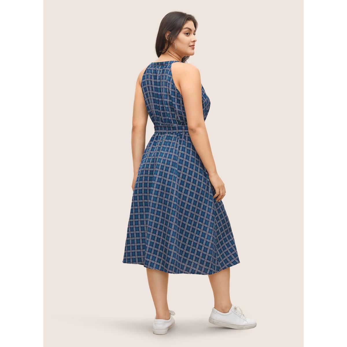 Plus Size Plaid Pocket Belted Halter Midi Dress DarkBlue Women Casual Non Halter neck Sleeveless Curvy Midi Dress BloomChic 26/4X Product Image