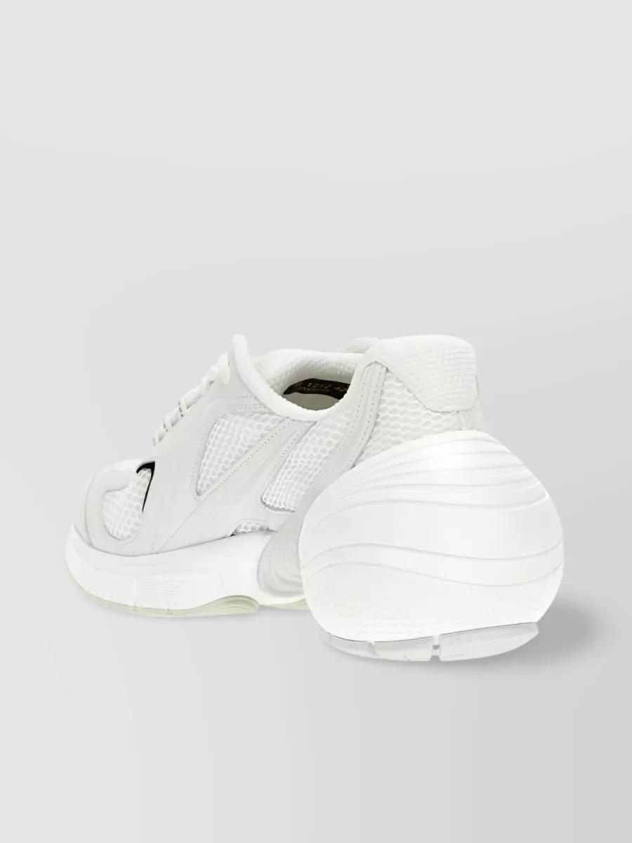 GIVENCHY Sneakers In White Product Image