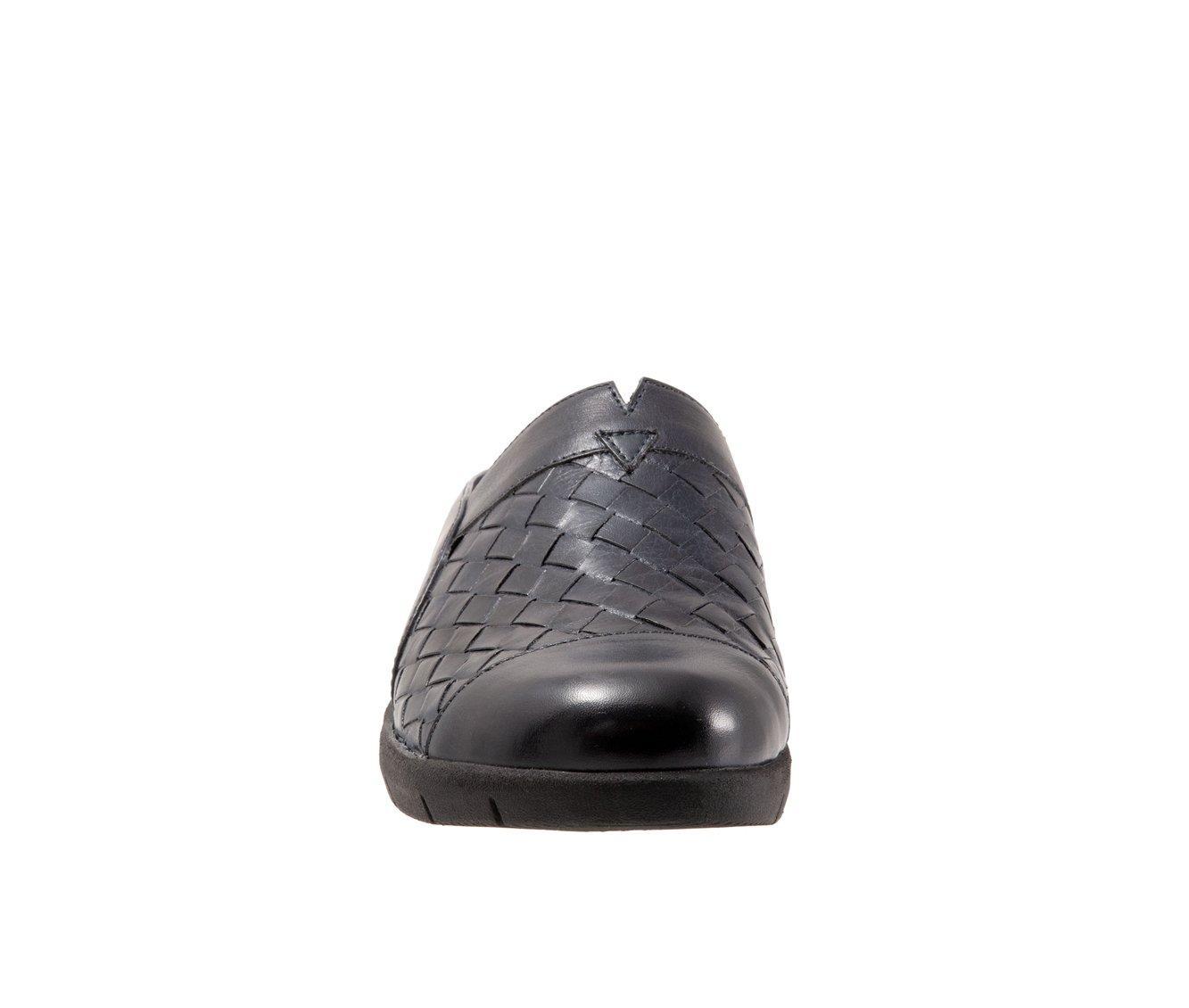 Women's Softwalk San Marcos II Clogs Product Image