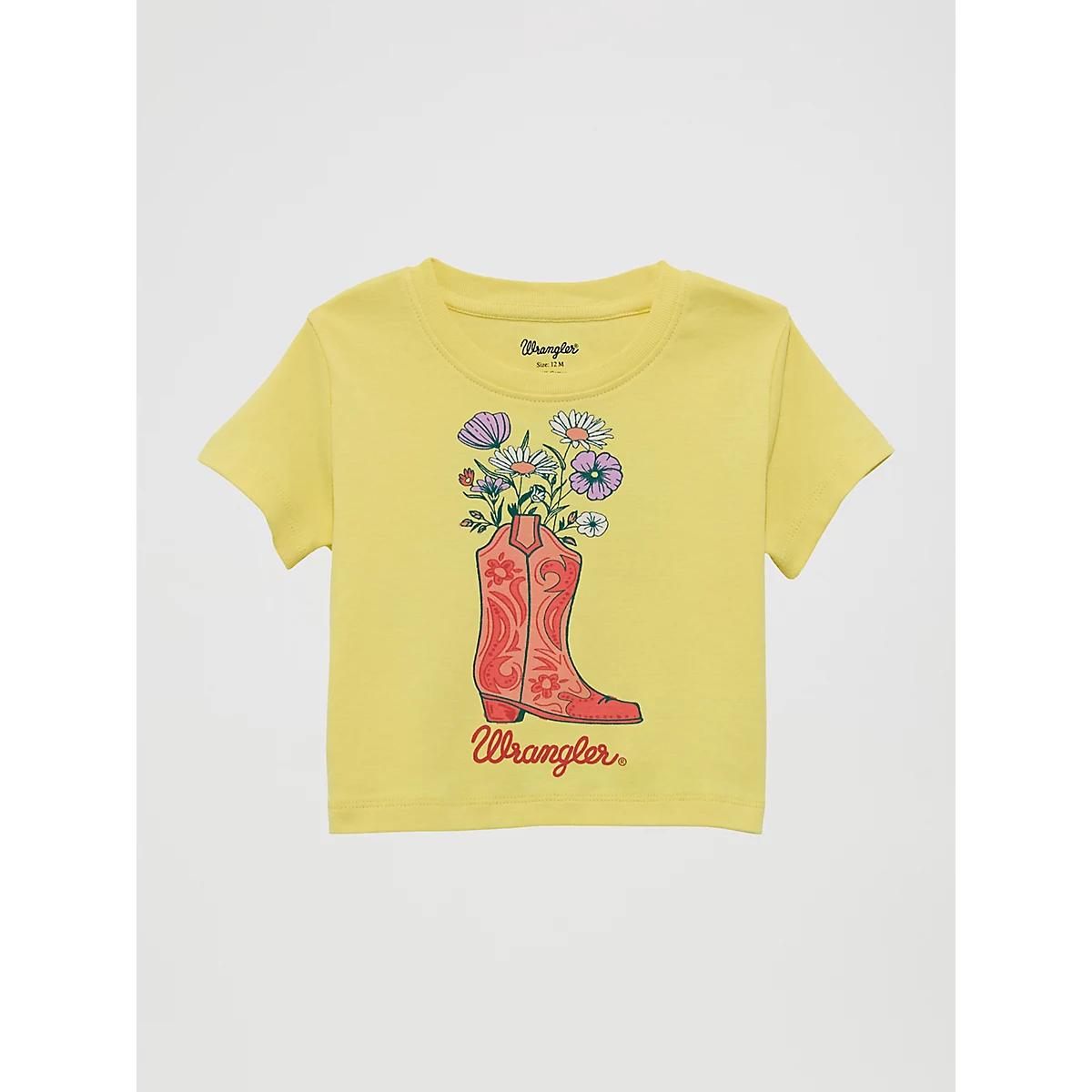 Women's Wrangler Retro® Mae Mid Rise Bootcut Jean in Khloe Product Image