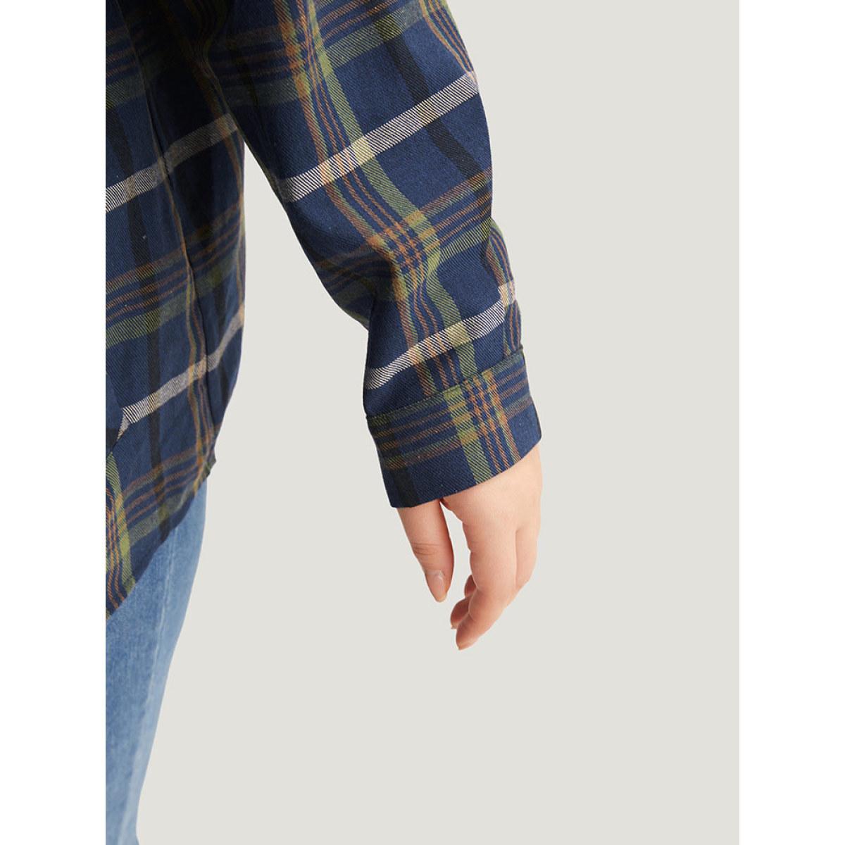 Plus Size Plaid Lapel Collar Pocket Zipper Fly Coat Women Indigo Zipper Pocket Dailywear Jackets BloomChic 18-20/2X Product Image