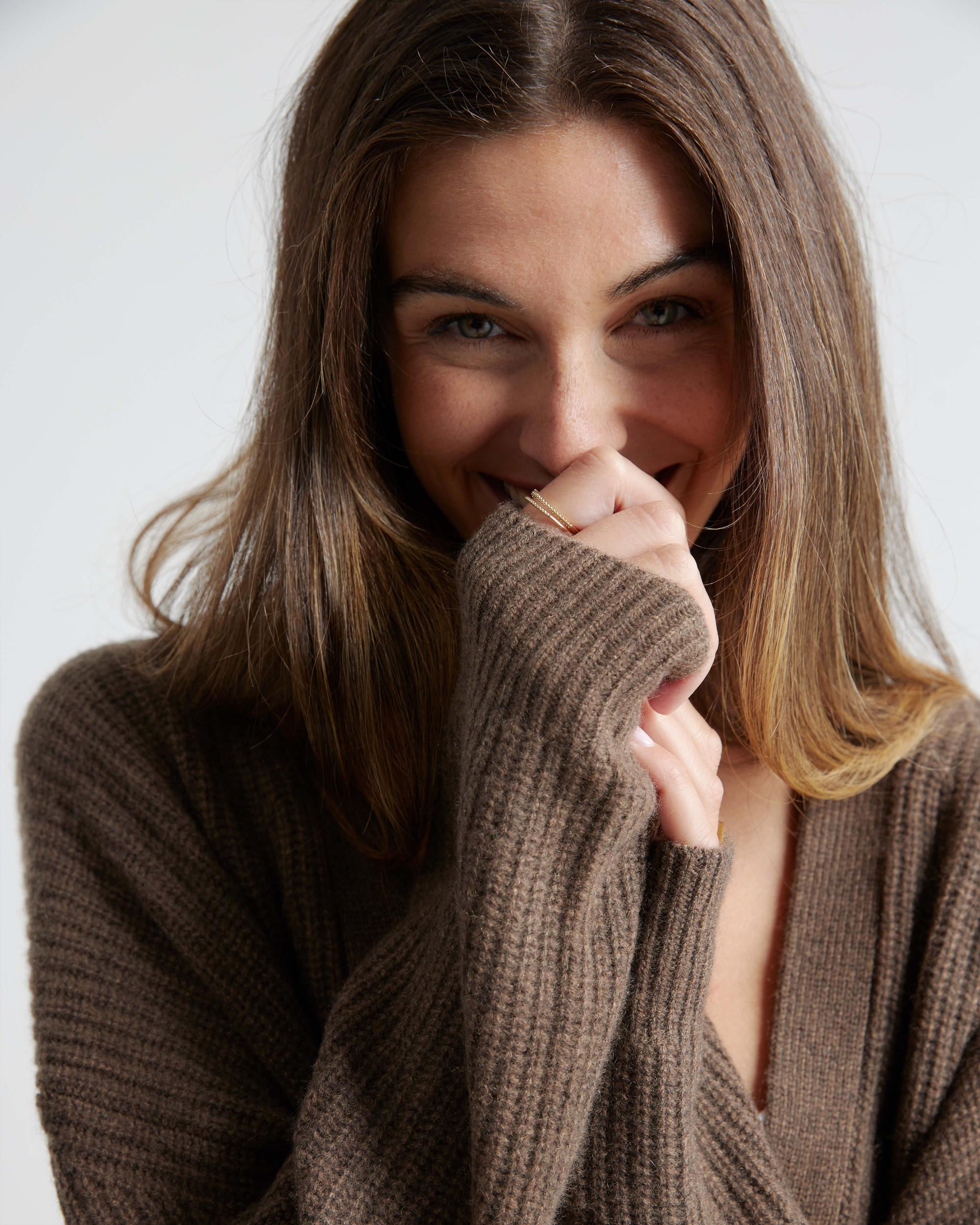 Quince | Women's Mongolian Spring Cashmere OverSized Boyfriend Cardigan Sweater Product Image