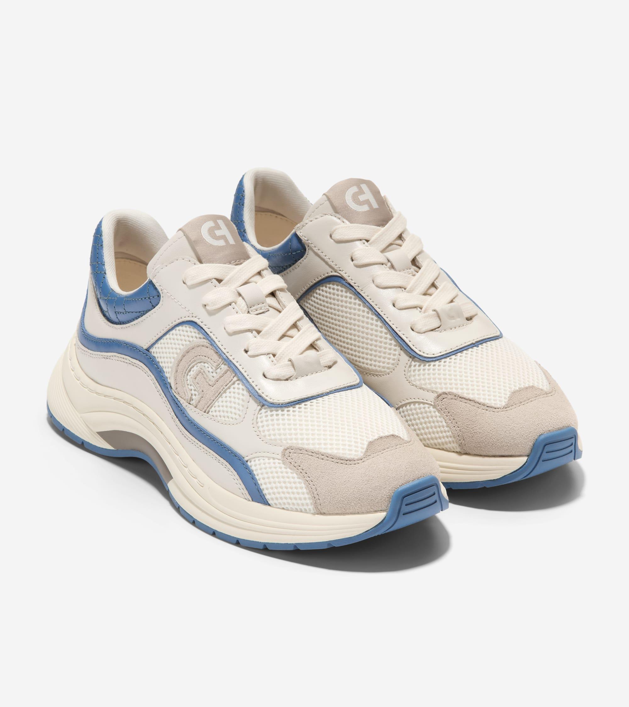 Women's Signature Packable Hooded Rain Jacket Product Image