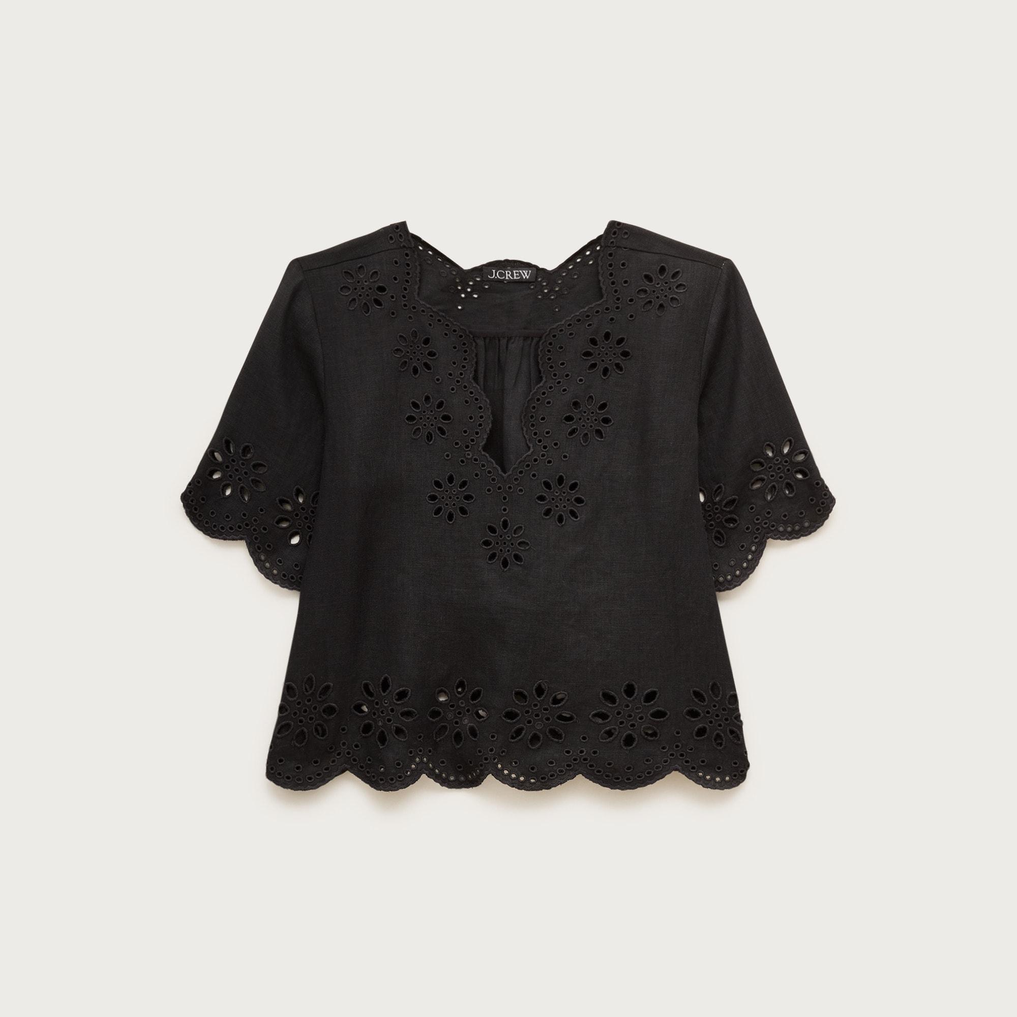 Embroidered eyelet top in linen Product Image
