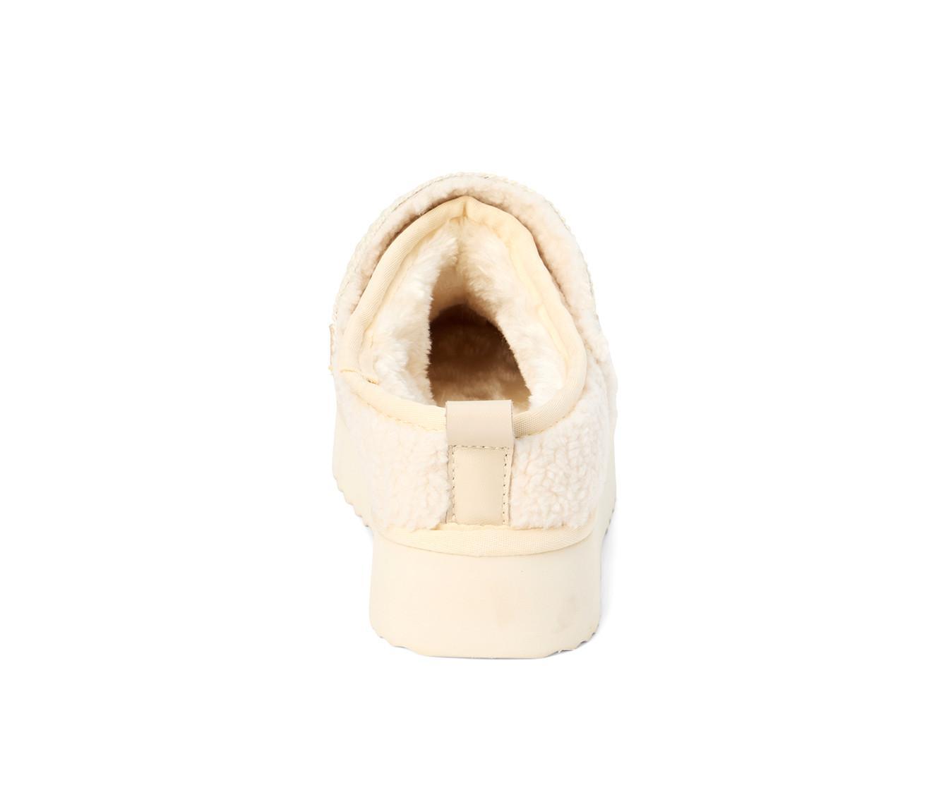 Women's Beach by Matisse Storm Winter Clogs Product Image