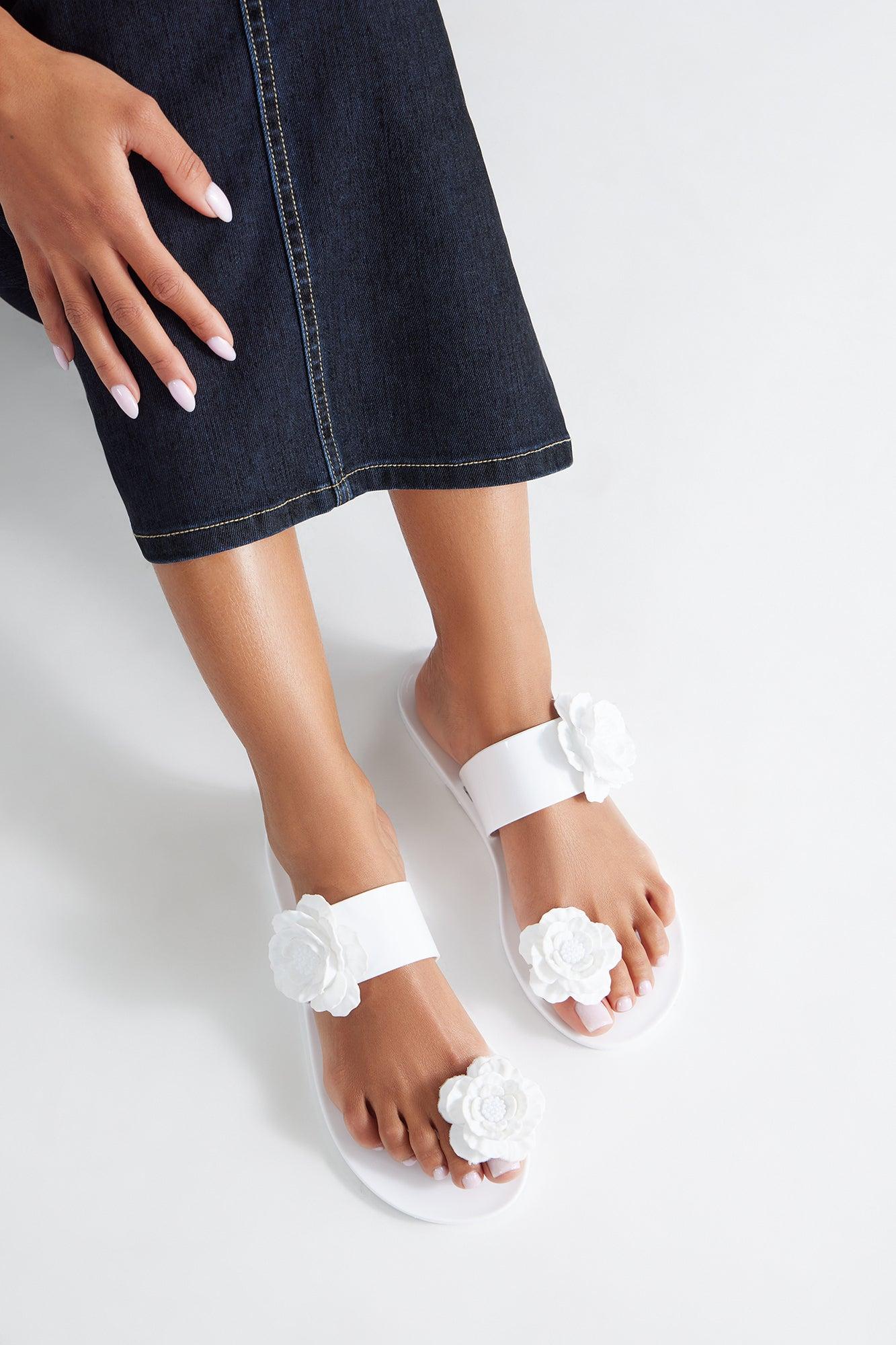 Rosemary Flower Toe Ring Sandals - White Female Product Image