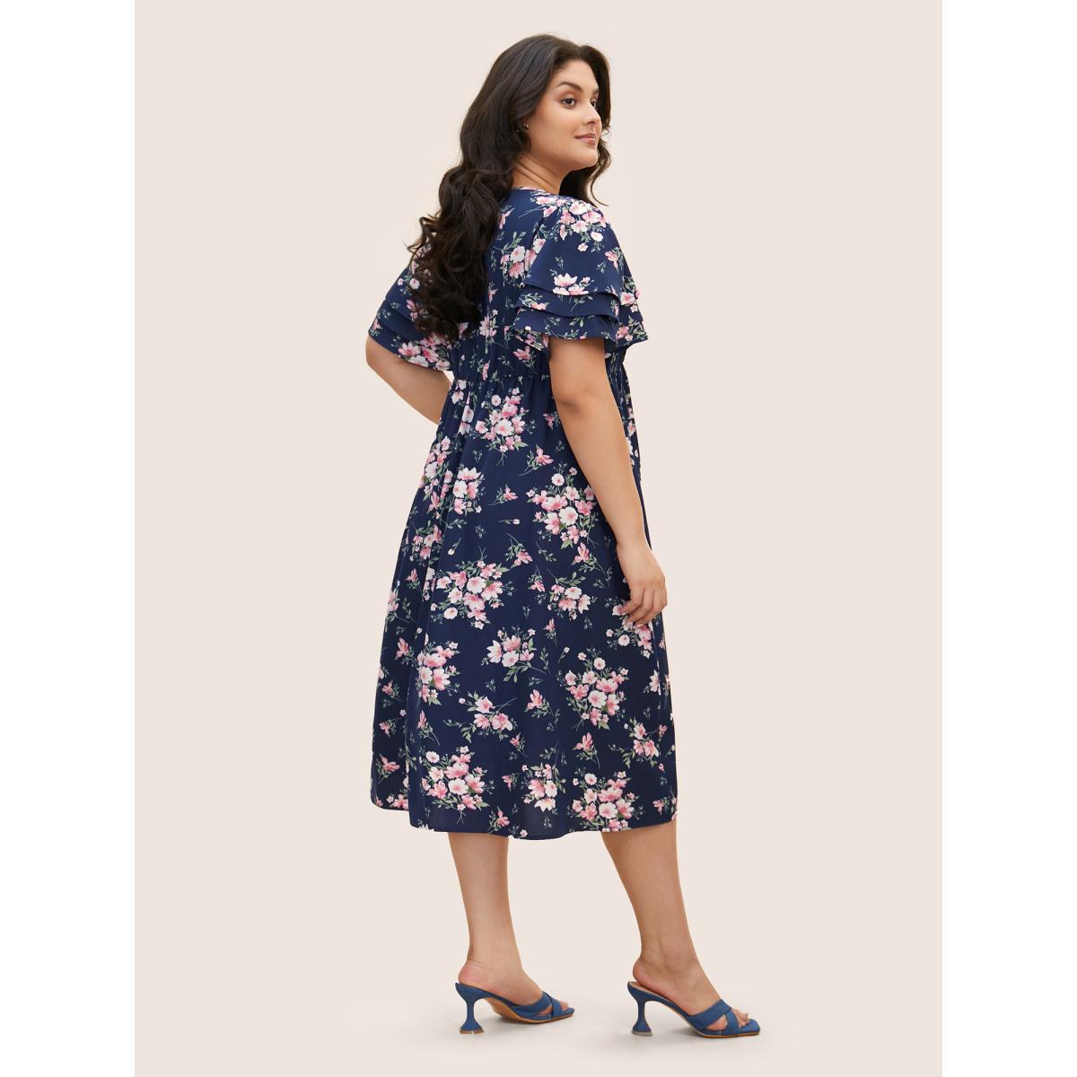 Plus Size Floral Elastic Waist Tiered Ruffle Sleeve Dress Navy Women Elegant Tiered V-neck Short sleeve Curvy BloomChic 10/M Product Image