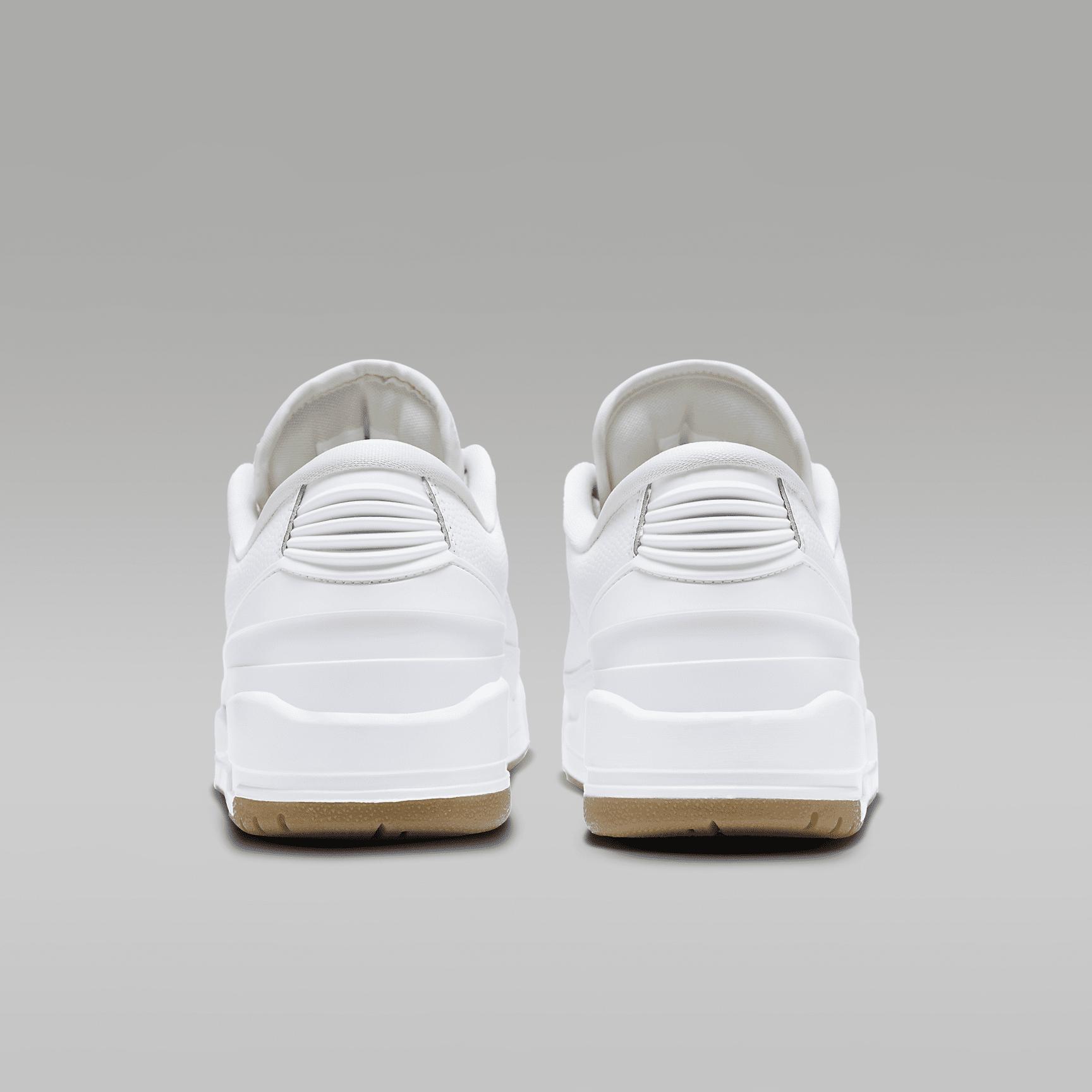 Jordan 2/3 Women's Shoes Product Image