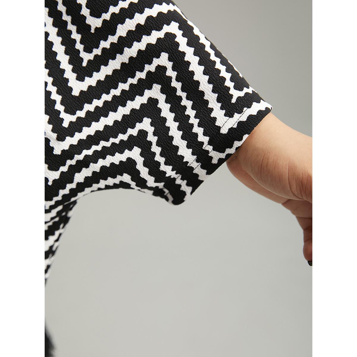 Plus Size Halloween Geometric Tassel Trim Dolman Sleeve Kimono Women Black Casual Tassels Loose Dailywear Kimonos BloomChic 14-16/1X Product Image