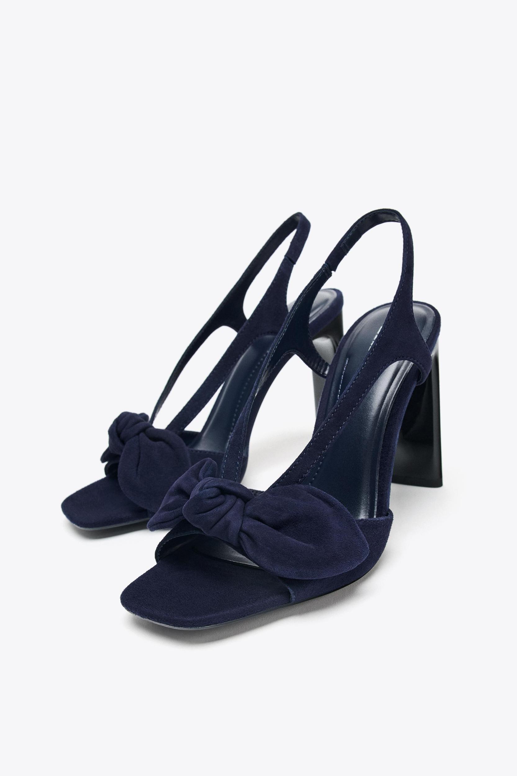 SUEDE BOW HEELED SANDALS Product Image