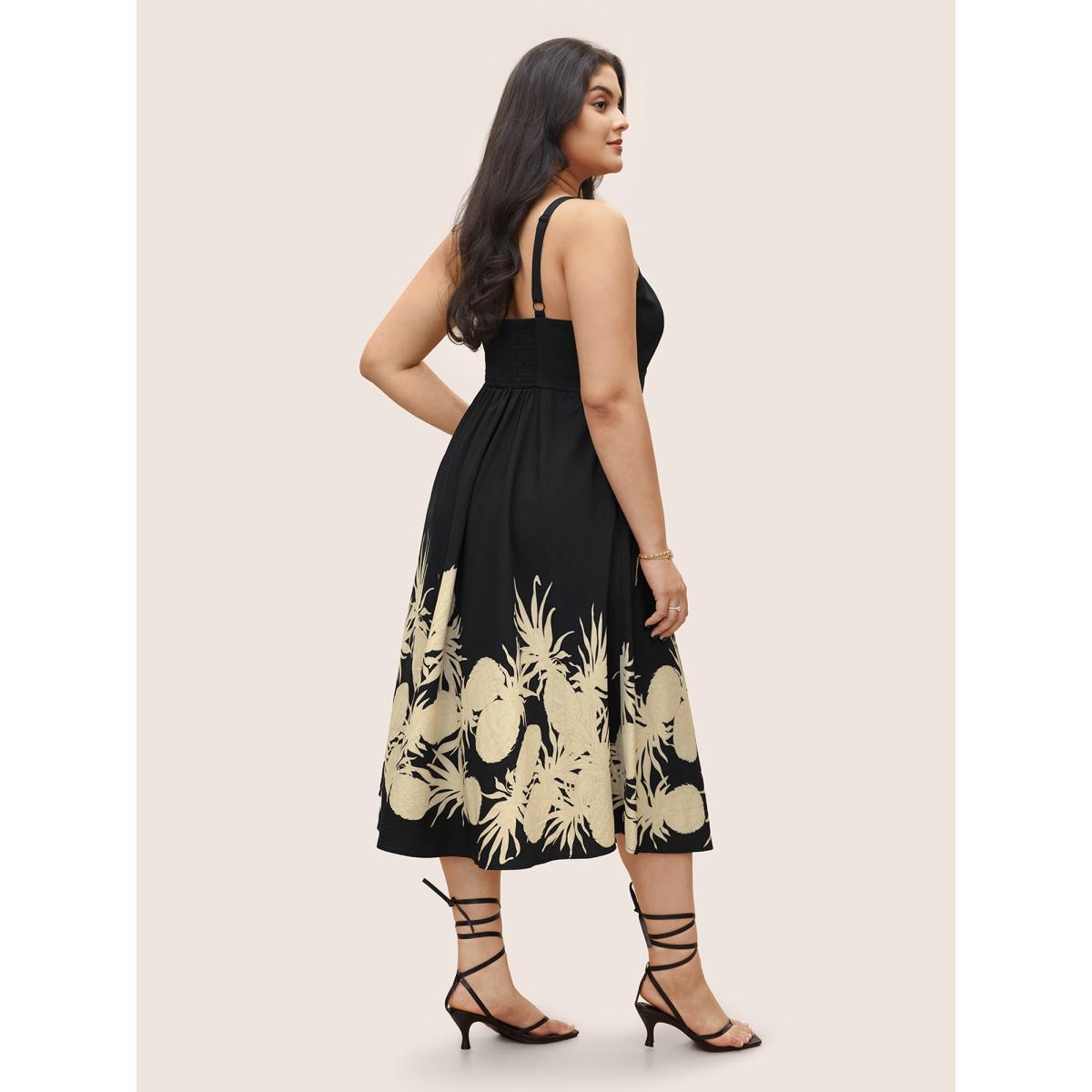 Plus Size Floral Print Ruched Pocket Cami Dress Black Women Resort Non V-neck Sleeveless Curvy Midi Dress BloomChic 18-20/2X Product Image