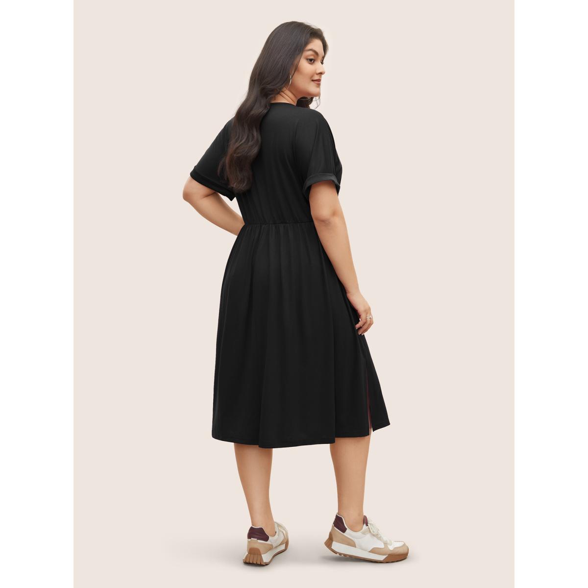 Plus Size Supersoft Essentials Solid Pocket Cuffed Sleeve Dress Black Women Basics Non Round Neck Short sleeve Curvy Midi Dress BloomChic 26/4X Product Image