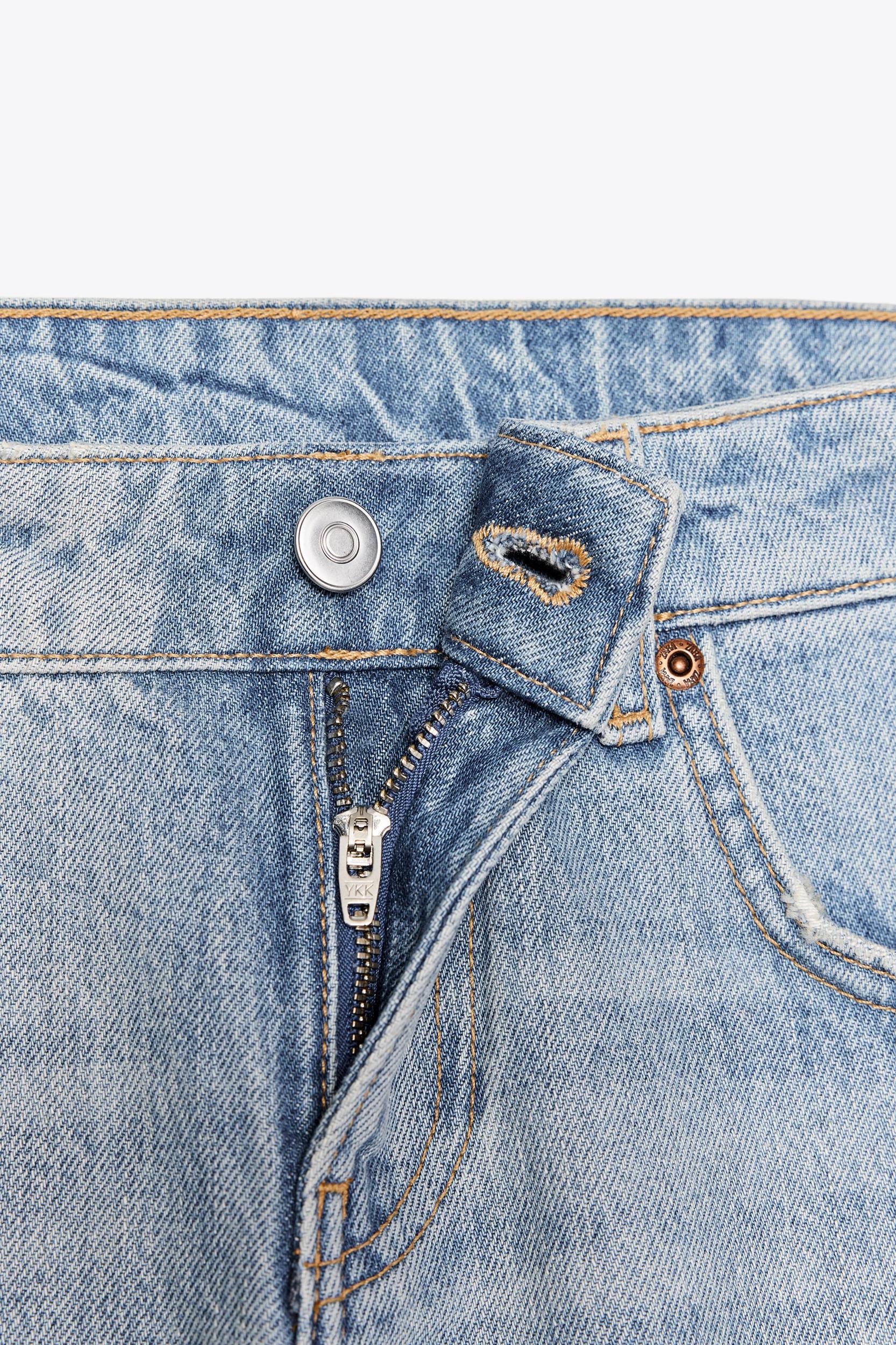 TRF LOW-RISE WIDE LEG JEANS Product Image