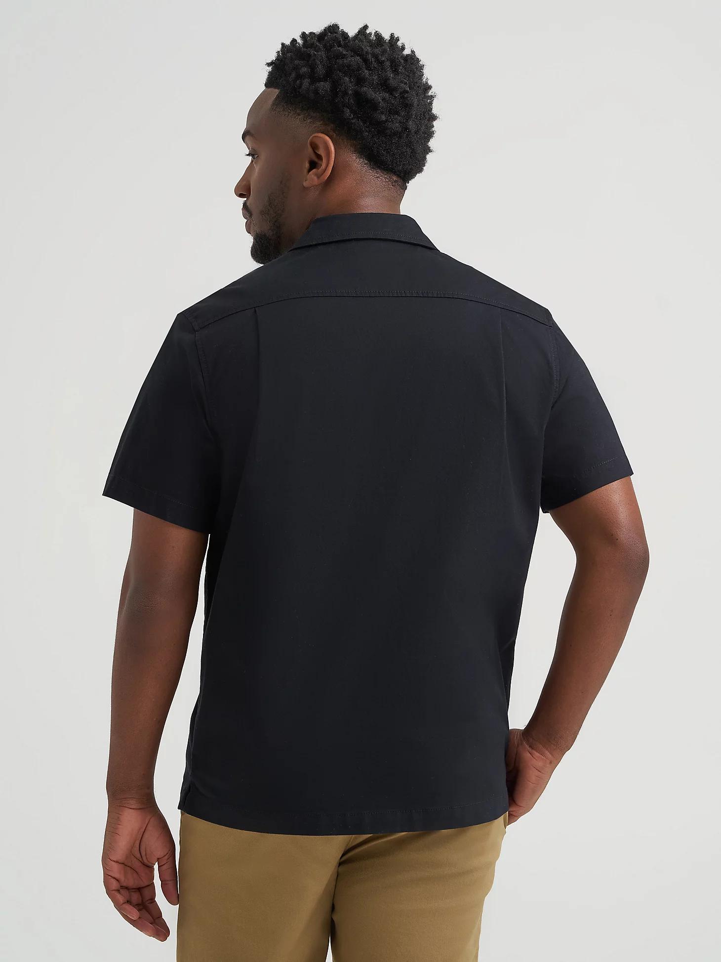 Men's Short Sleeve Relaxed Fit Button Down Workshirt | Men's Tops & Tees | Lee® Product Image