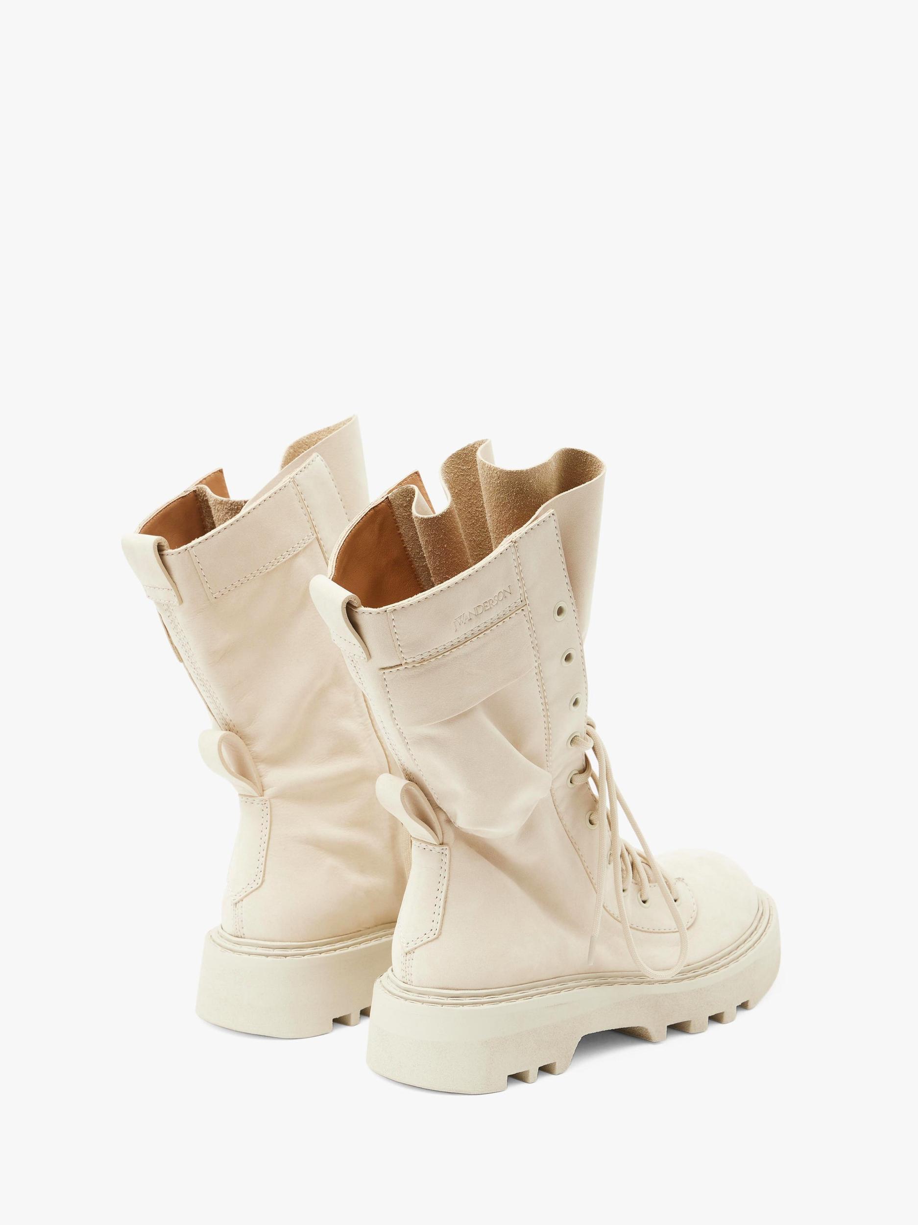 COMBAT LEATHER BOOTS Product Image