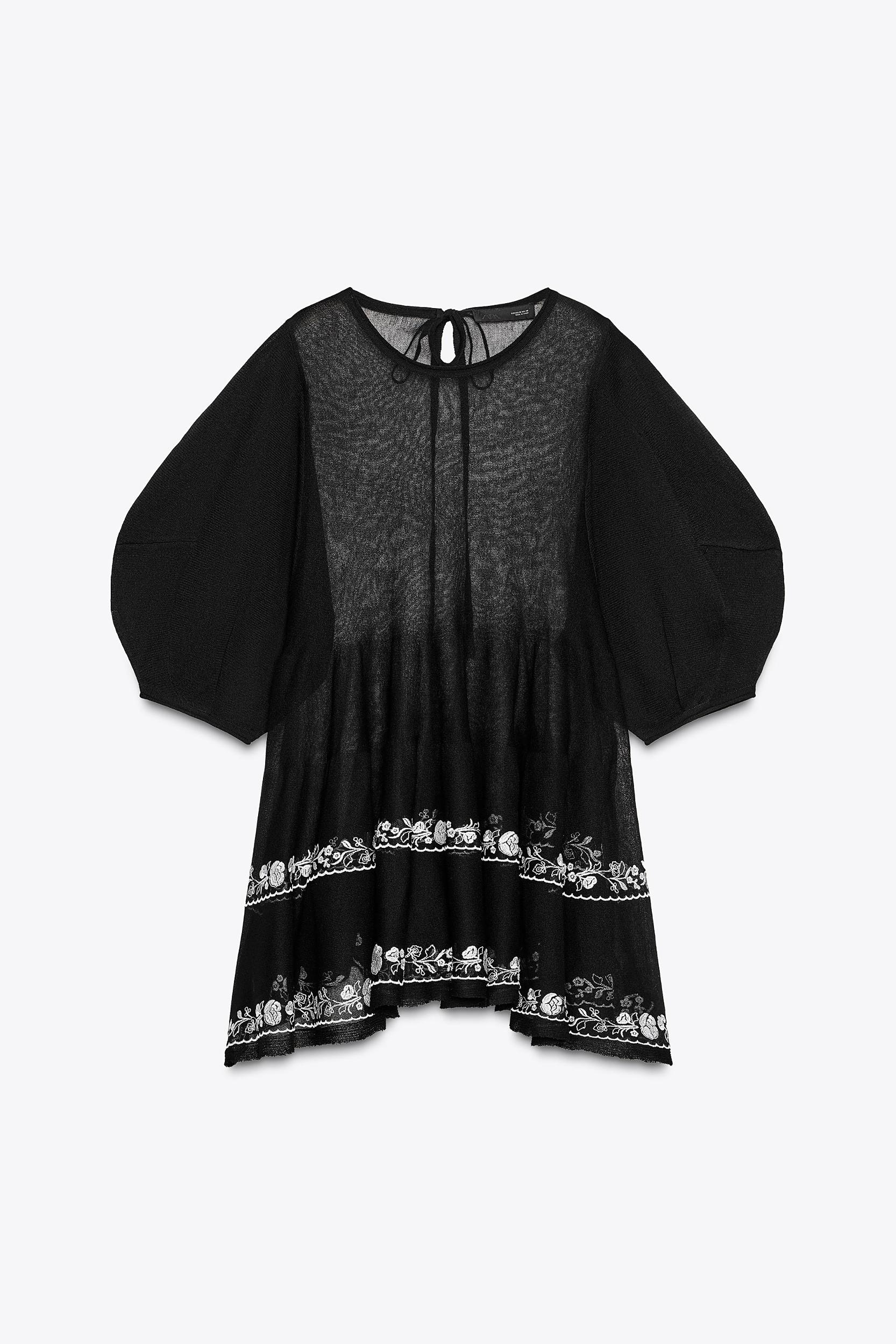 EMBROIDERED FINE KNIT LONG BLOUSE Product Image